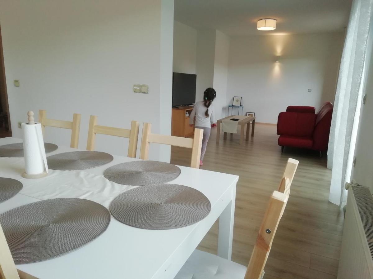 Carniolan House - Gorenska Hiska Radovljica Bagian luar foto